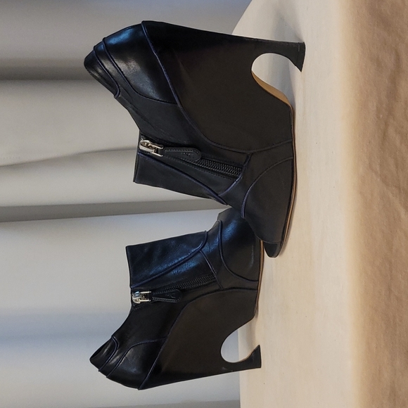Christian Dior Deco Open Toe Booties - Picture 3 of 6